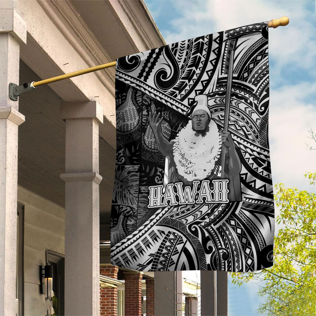 Hawaii King Kamehameha Garden Flag With Hawaiian Ipu Motifs Black Version LT05 House Flag Black - Polynesian Pride