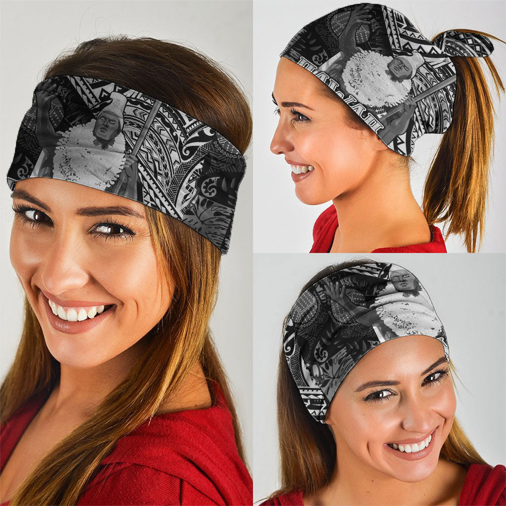 Hawaii King Kamehameha Neck Gaiter With Hawaiian Ipu Motifs Black Version