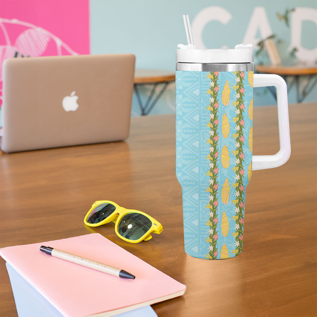 Hawaii Shell Tiare Anthurium Heliconia Lei Tumbler With Handle With Tapa Pattern Baby Blue