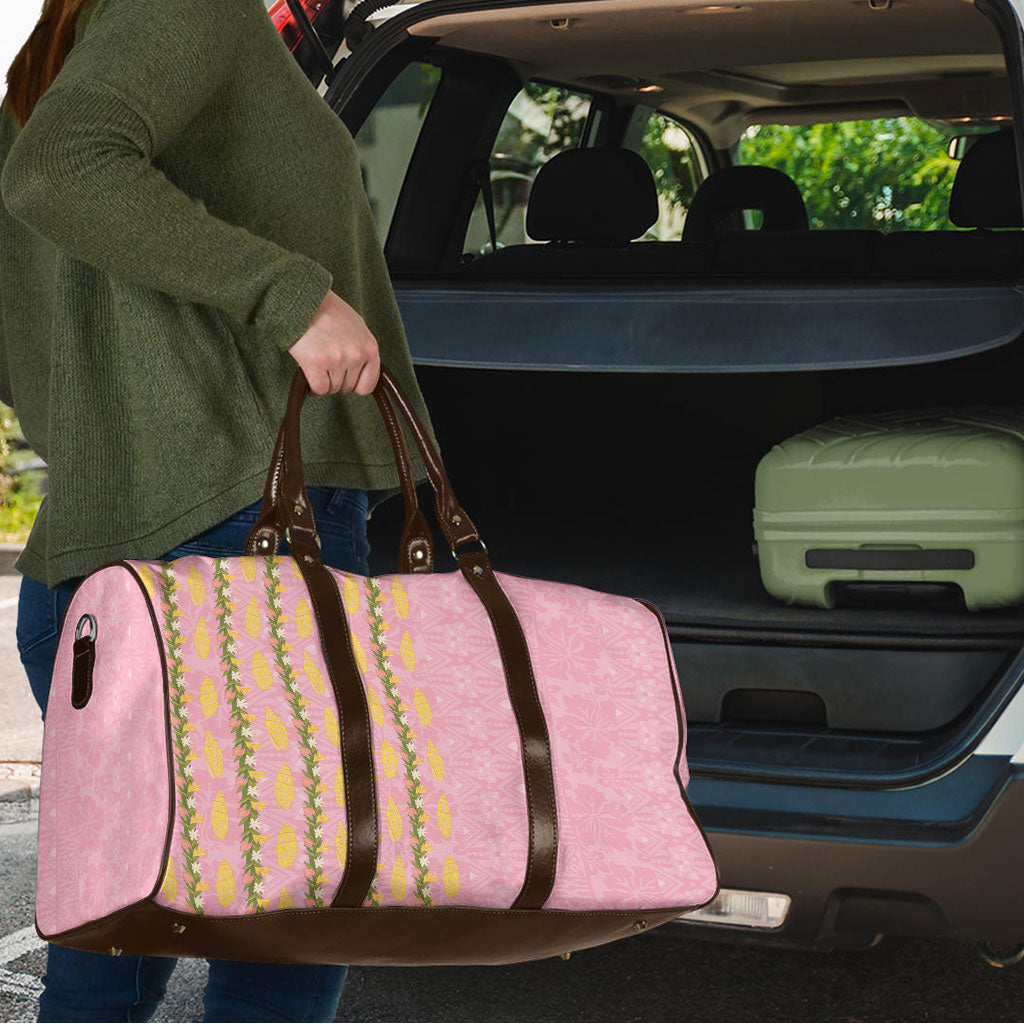 Hawaii Shell Tiare Anthurium Heliconia Lei Travel Bag With Tapa Pattern Baby Pink