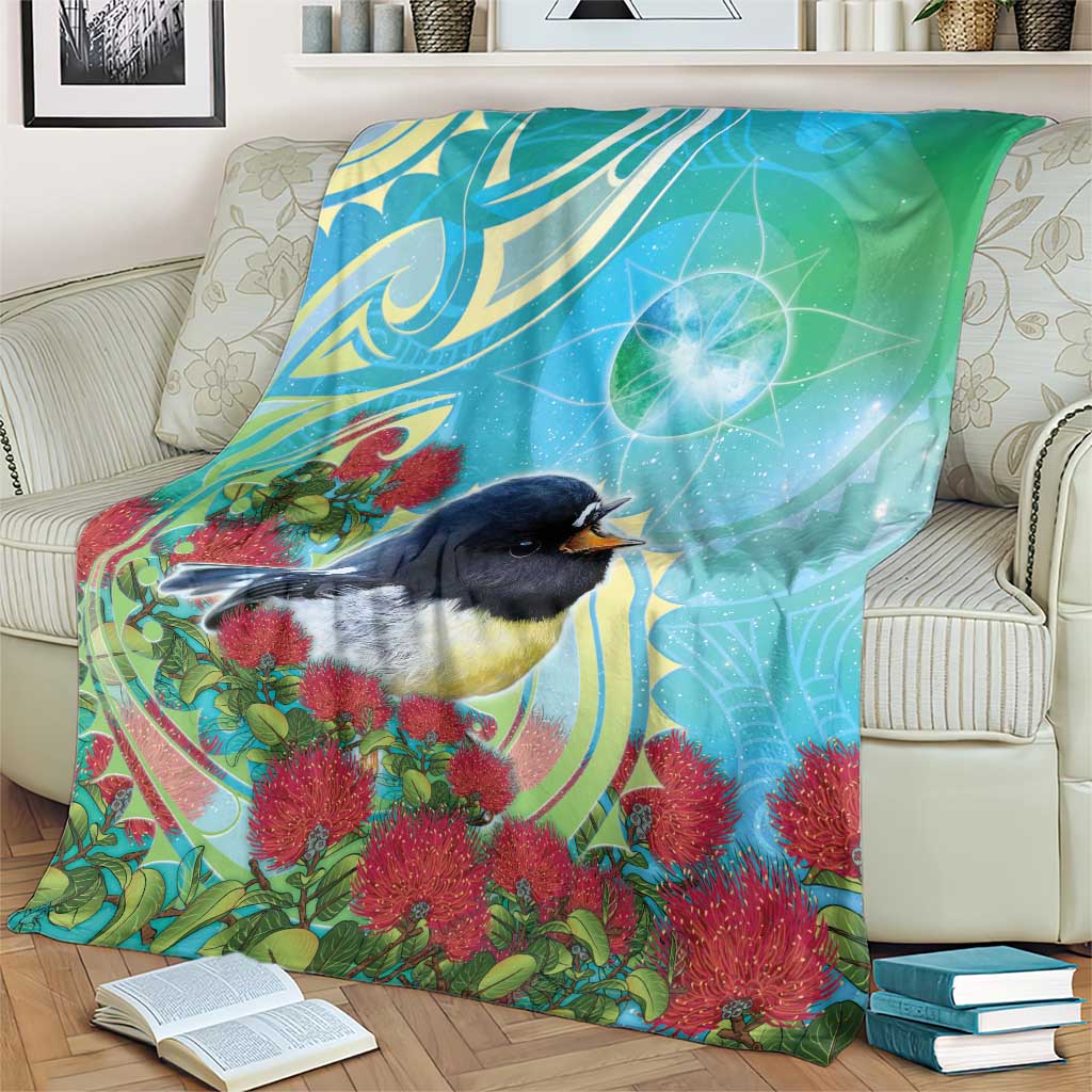 New Zealand Tomtit Blanket Maori Koru With Pohutukawa Galaxy Style - Polynesian Pride