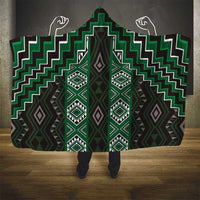 New Zealand Aotearoa Hooded Blanket Green Poutama With Taniko Pattern LT05