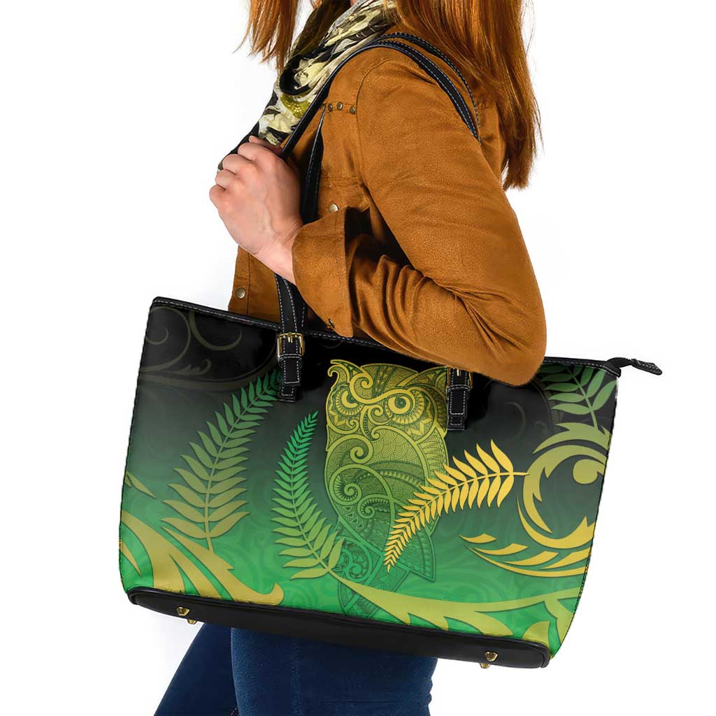 New Zealand Aotearoa Ruru Leather Tote Bag Maori Fern Art Green