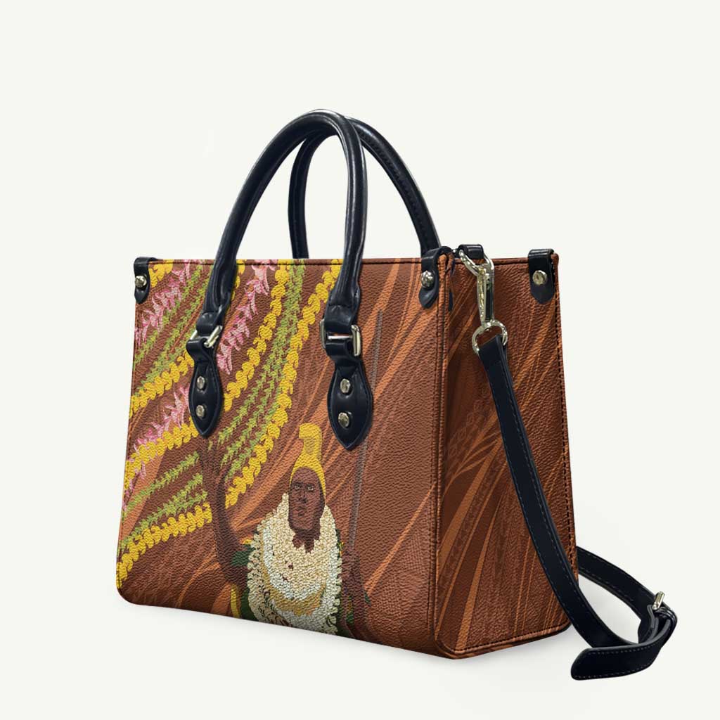 Hawaii King Kamehameha Leather Bag Hawaiian Kakau Pattern With Leis