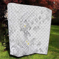 Polynesia Hammerhead Shark Quilt Tropical Flowers Tribal Pattern White LT05 - Polynesian Pride