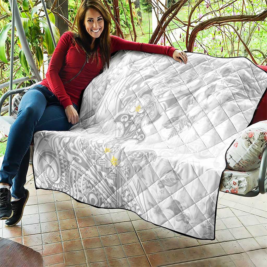 Polynesia Hammerhead Shark Quilt Tropical Flowers Tribal Pattern White LT05 - Polynesian Pride
