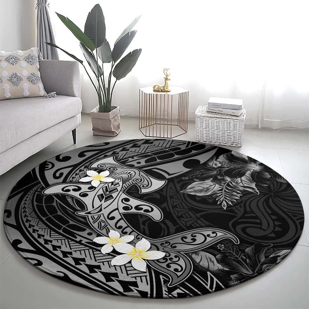 Polynesia Hammerhead Shark Round Carpet Tropical Flowers Tribal Pattern Black