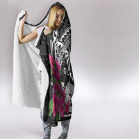 Guam Chamorro Hooded Blanket Bougainvillea Black Polynesian Tribal Pattern