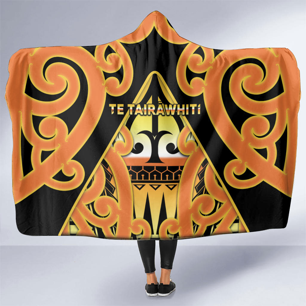 New Zealand Te Tairawhiti Hooded Blanket Maori Koru Pattern LT05 One Size Orange - Polynesian Pride