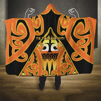 New Zealand Te Tairawhiti Hooded Blanket Maori Koru Pattern LT05 - Polynesian Pride