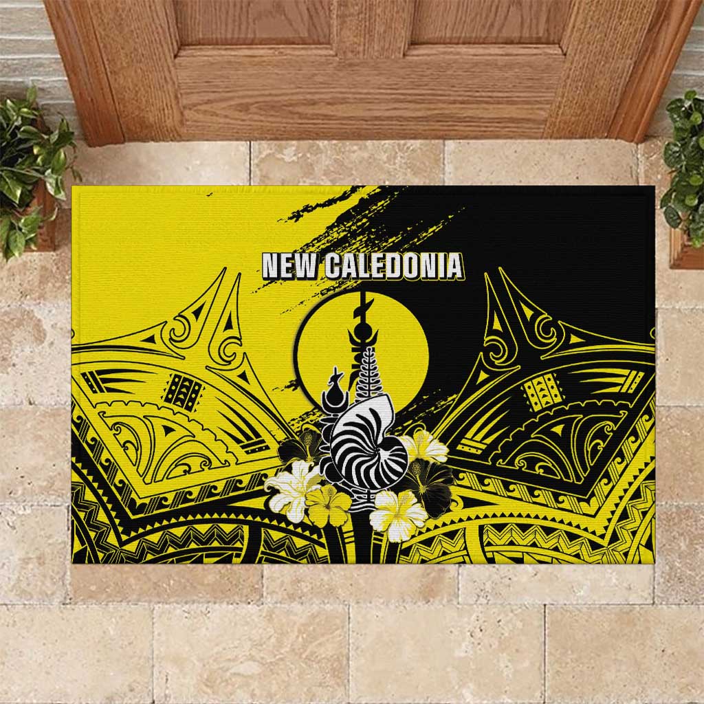 New Caledonia Day Rubber Doormat Kanaky Flag Coat Of Arms Polynesian Pattern LT05 Yellow - Polynesian Pride