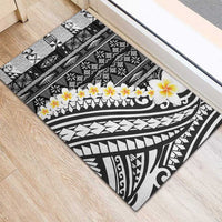 Black Vintage Tonga Ngatu Pattern With Plumeria Rubber Doormat - Polynesian Pride