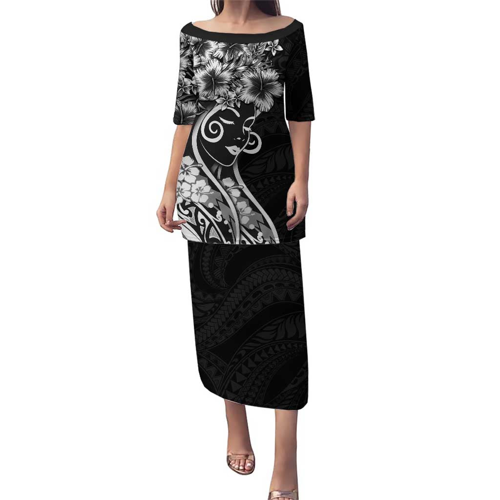 Polynesian Women's Day Family Matching Puletasi and Hawaiian Shirt Black Hibiscus Flowers With Polynesian Pattern LT05 Mom's Dress Black - Polynesian Pride