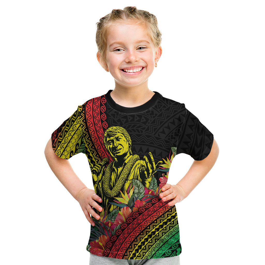 Retro Hawaiian Singer Kid T Shirt Polynesian Style Tropical Flowers