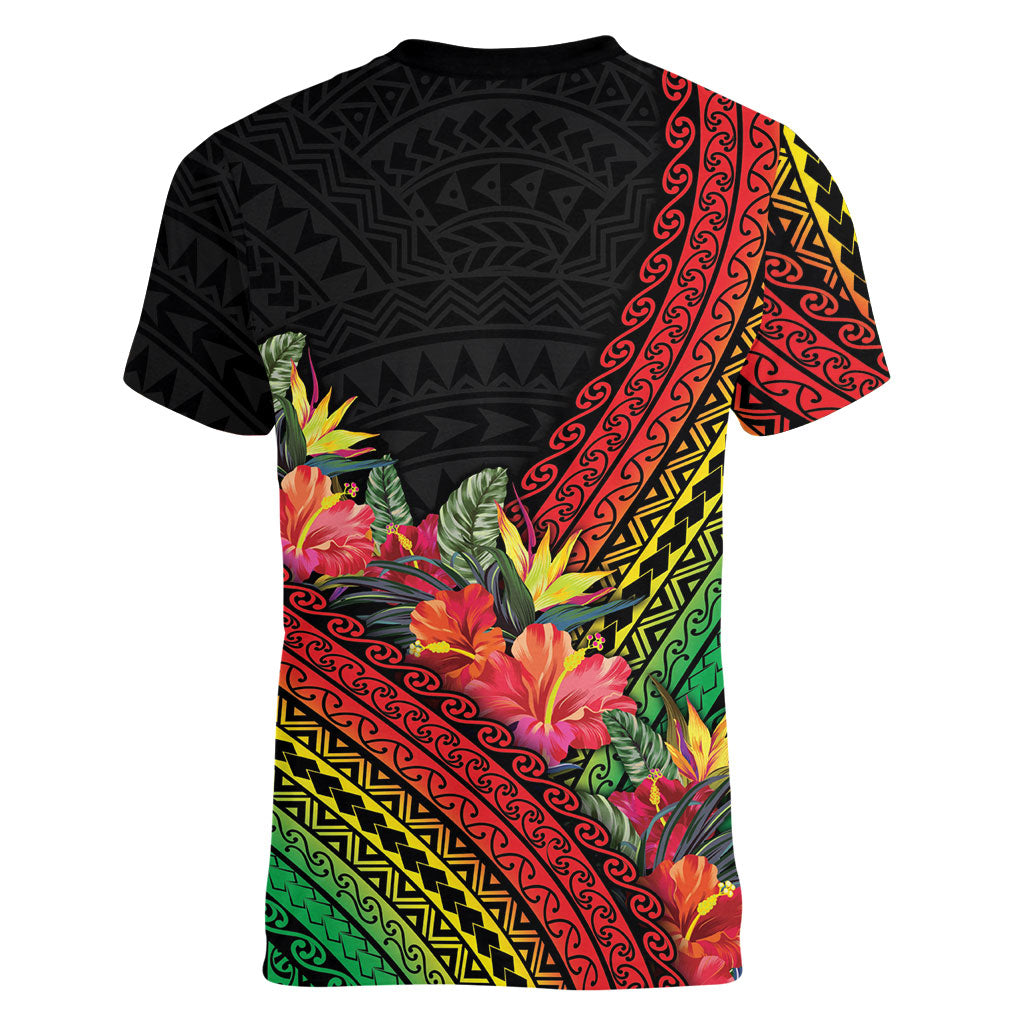 Retro Hawaiian Singer Women V-Neck T-Shirt Polynesian Style Tropical Flowers