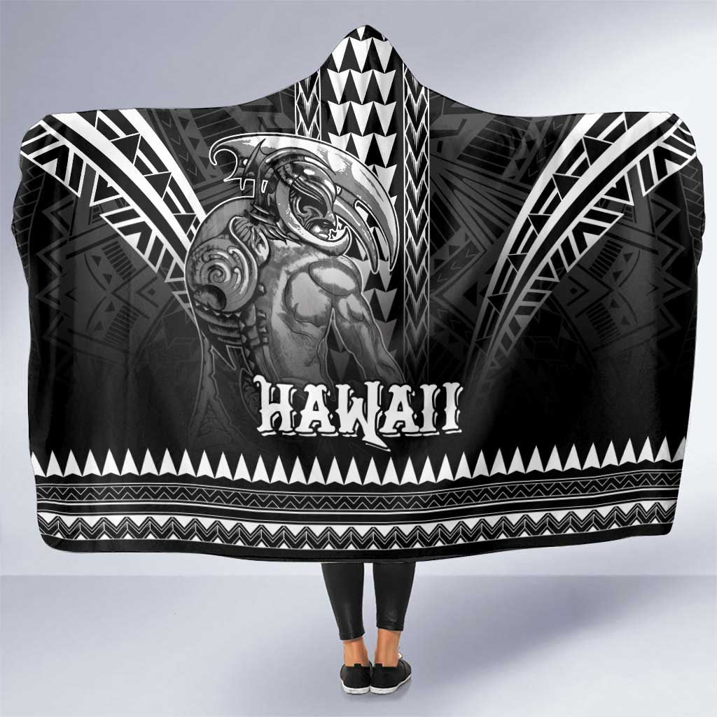 Hawaiian Ikaika Warrior Hooded Blanket Tribal Pattern LT05 One Size Black - Polynesian Pride