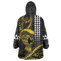 Hawaii Ikaika Warrior Helmet Wearable Blanket Hoodie Gold Style LT05 - Polynesian Pride