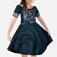 Hawaii Ikaika Warrior Helmet Family Matching Short Sleeve Bodycon Dress and Hawaiian Shirt Blue Tribal Tattoo LT05 Daughter's Dress Blue - Polynesian Pride