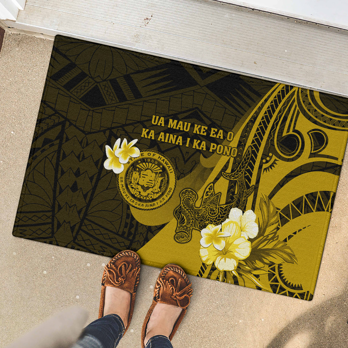 Hawaii State Motto Rubber Doormat Hawaiian Tribal Gold Hammerhead Shark LT05 - Polynesian Pride