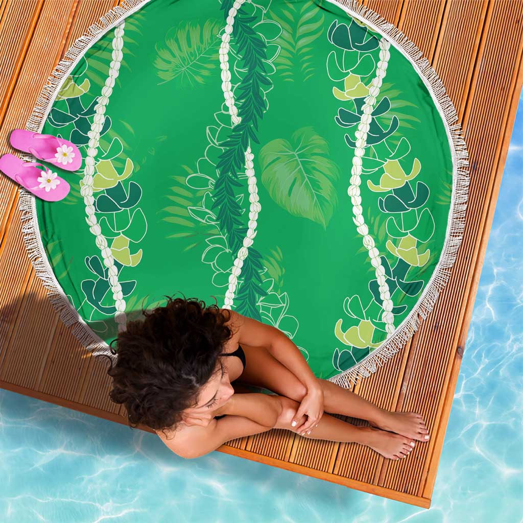 Hawaii Maile Lei Beach Blanket With Green Monstera Pattern