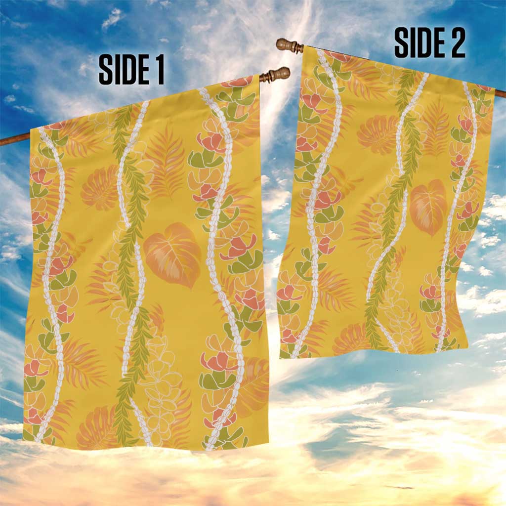 Hawaii Maile Lei Garden Flag With Yellow Monstera Pattern