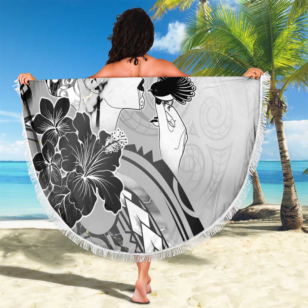 Aotearoa Maori Wahine Beach Blanket Fantail Bird Black Gold Marble