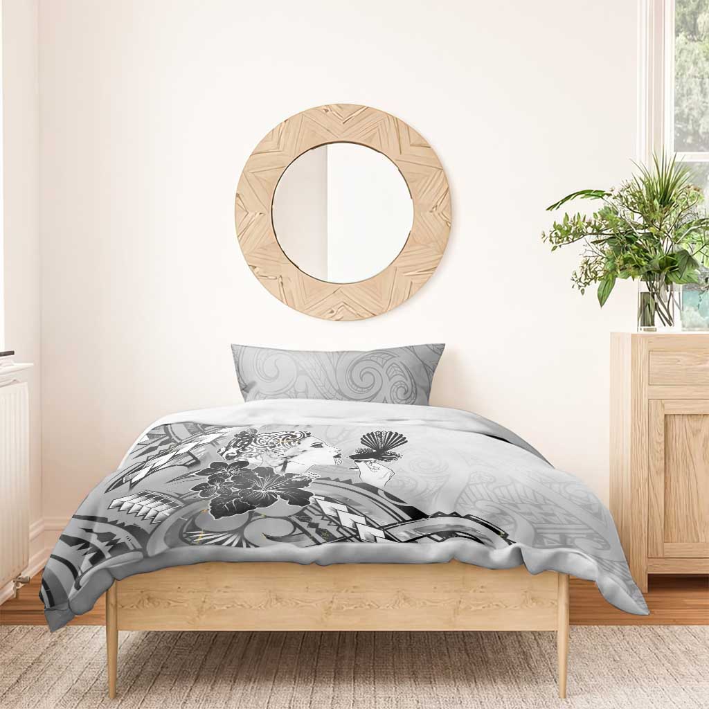 Aotearoa Maori Wahine Bedding Set Fantail Bird Black Gold Marble