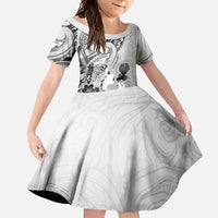 Aotearoa Maori Wahine Family Matching Long Sleeve Bodycon Dress and Hawaiian Shirt Fantail Bird Black Gold Marble LT05 Daughter's Dress Black - Polynesian Pride