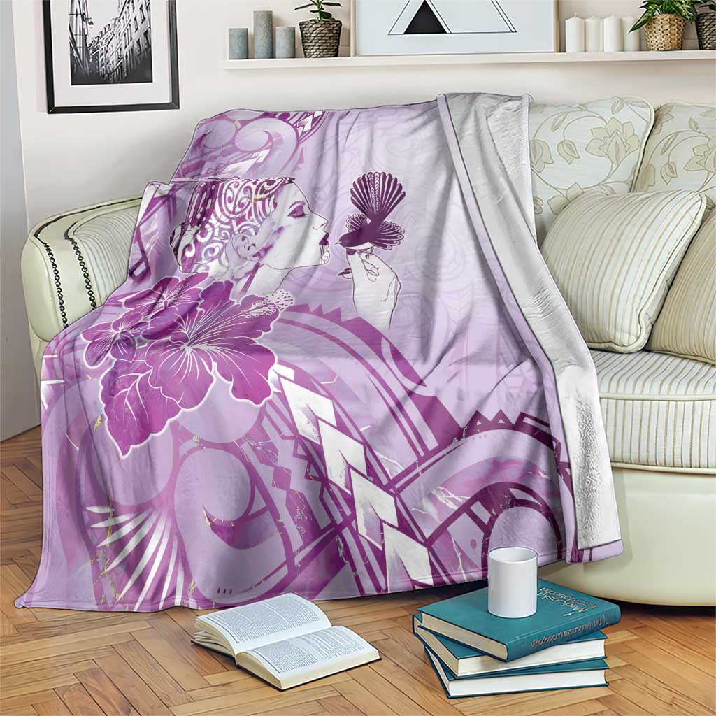 Aotearoa Maori Wahine Blanket Fantail Bird Purple Gold Marble