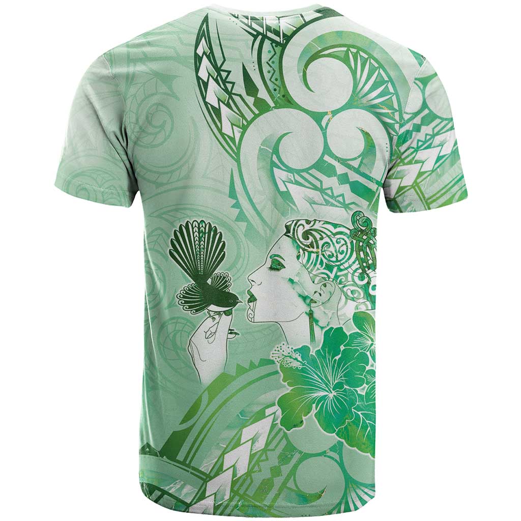 Aotearoa Maori Wahine T Shirt Fantail Bird Green Gold Marble LT05 - Polynesian Pride