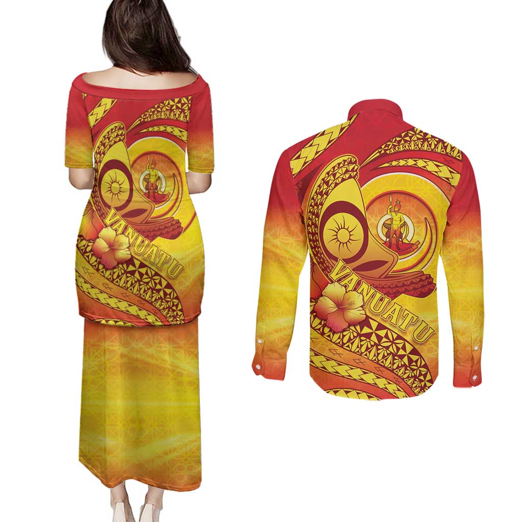 Vanuatu 45 Yia Indipendens Anivesari Couples Matching Puletasi and Long Sleeve Button Shirt Tamtam Drum With Boar Tusk - Polynesian Pride