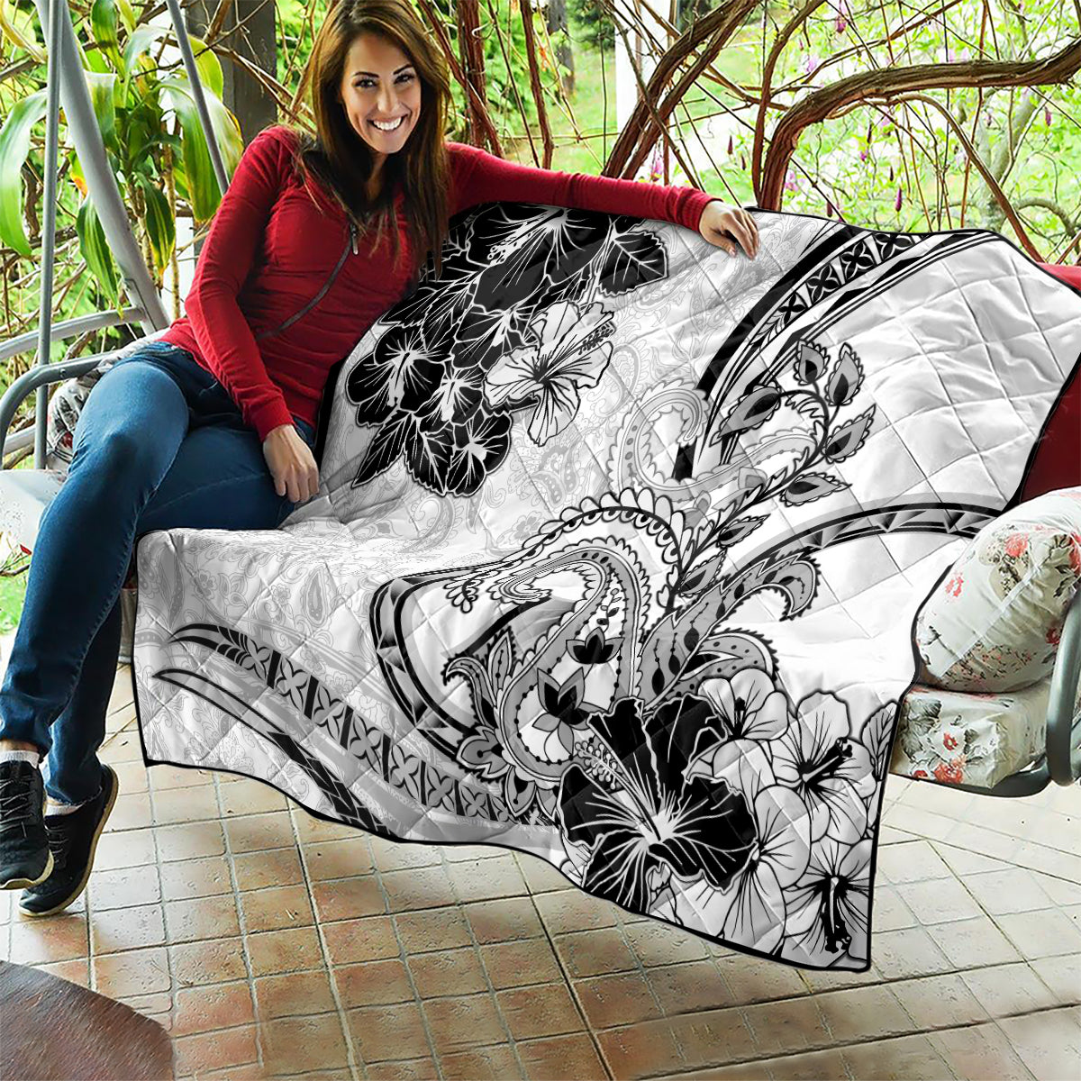 Polynesia Paisley Quilt Mix White Polynesian Pattern LT05 - Polynesian Pride