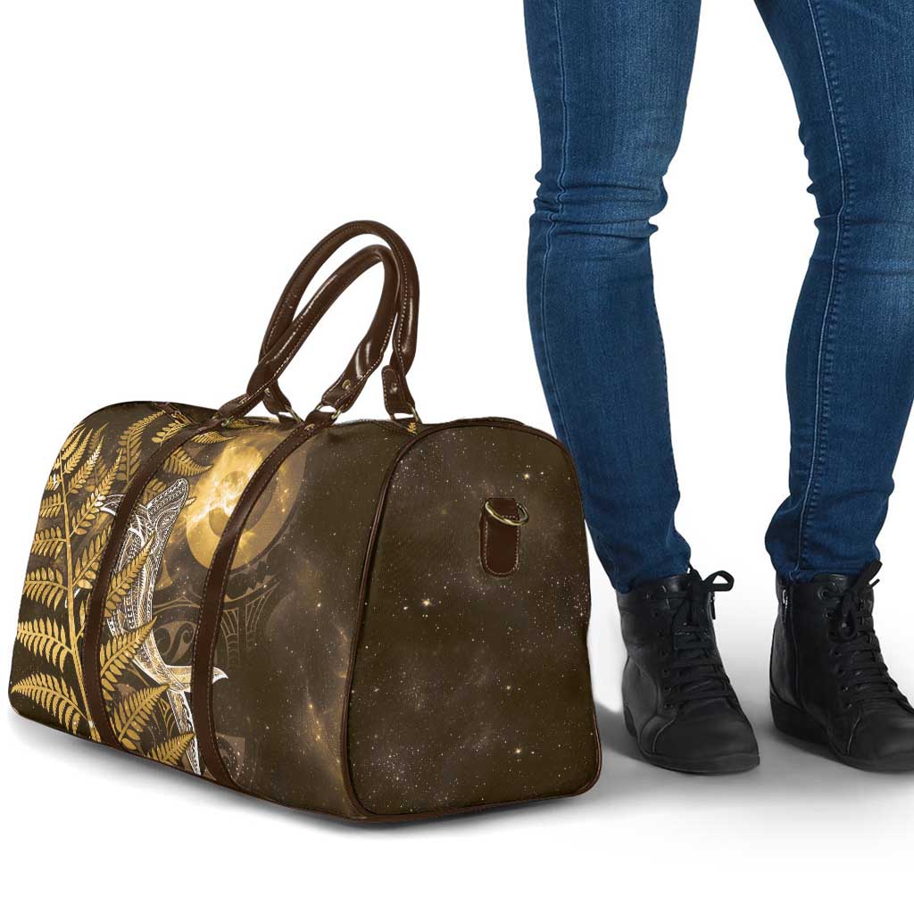 New Zealand Matariki Travel Bag Maori Koru With Humpback Whale Gold LT05 - Polynesian Pride