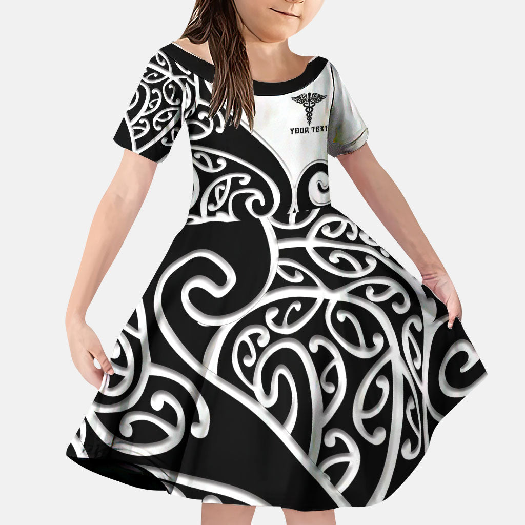 Personalised New Zealand Nurse Family Matching Long Sleeve Bodycon Dress and Hawaiian Shirt Maori Koru Black Version LT05 Daughter's Dress Black - Polynesian Pride