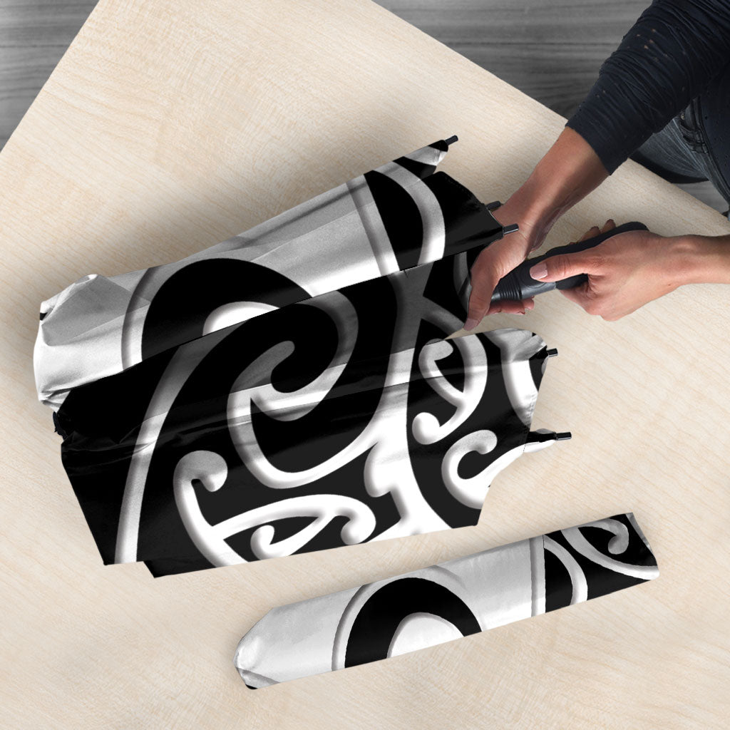 Personalised New Zealand Nurse Umbrella Maori Koru Black Version