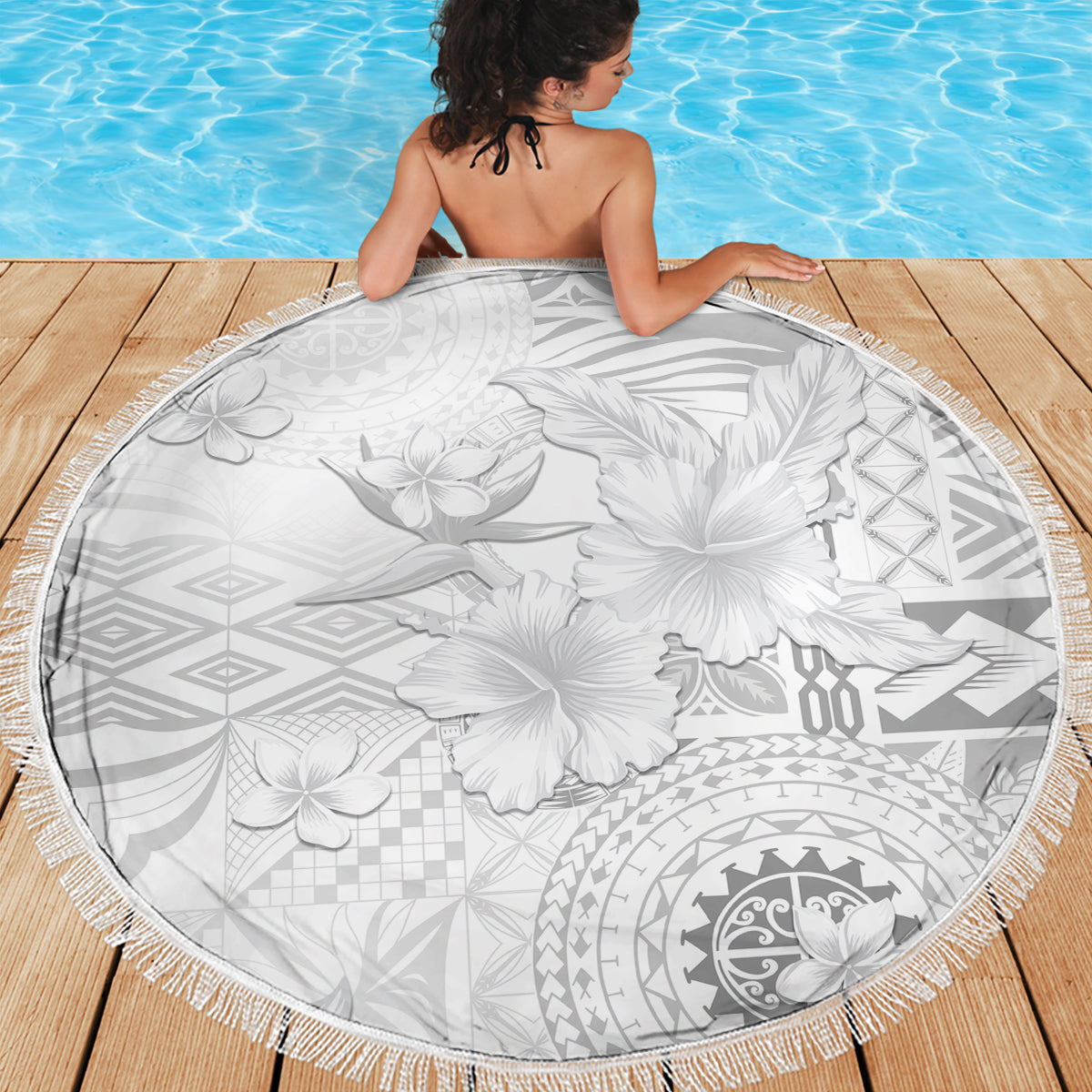 Samoa Siapo Pattern With White Hibiscus Beach Blanket