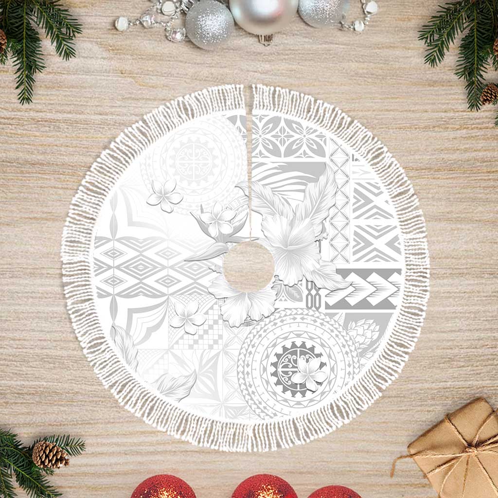 Samoa Siapo Pattern With White Hibiscus Tree Skirt LT05 Fringed White - Polynesian Pride
