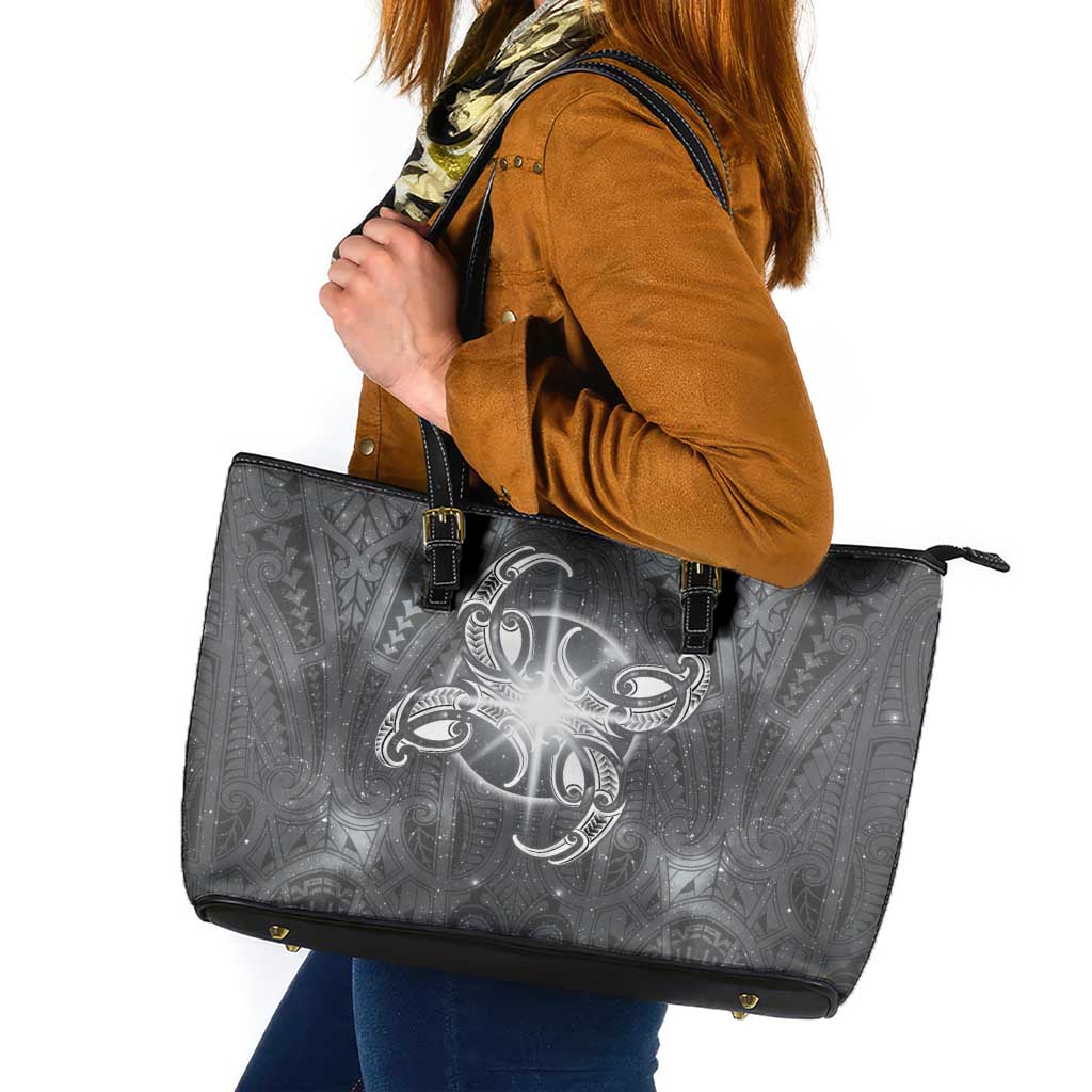 New Zealand Matariki Ururangi Leather Tote Bag Maori Moko Grey Galaxy LT05 Grey - Polynesian Pride