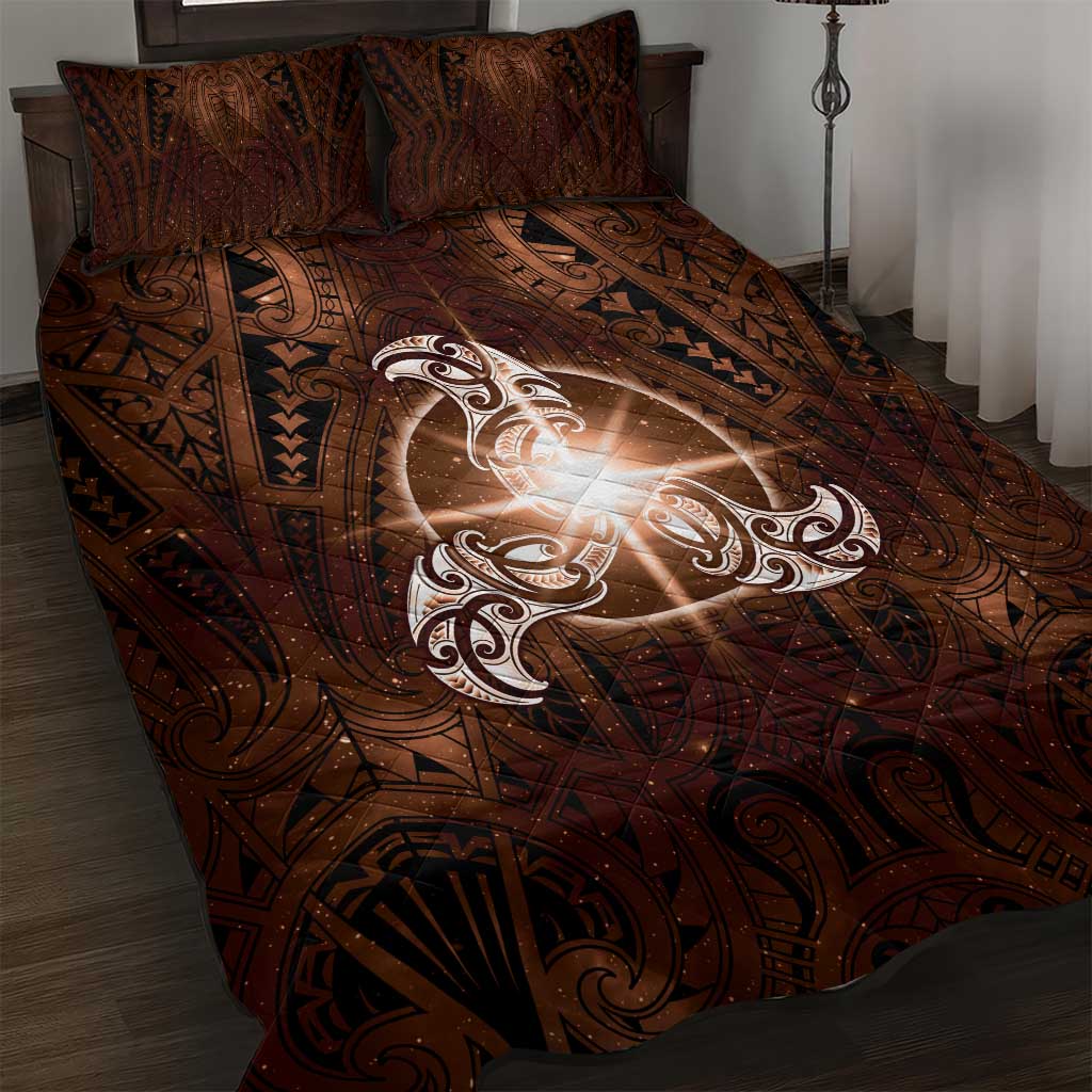 New Zealand Matariki Tupuanuku Quilt Bed Set Maori Moko Brown Galaxy LT05 Brown - Polynesian Pride