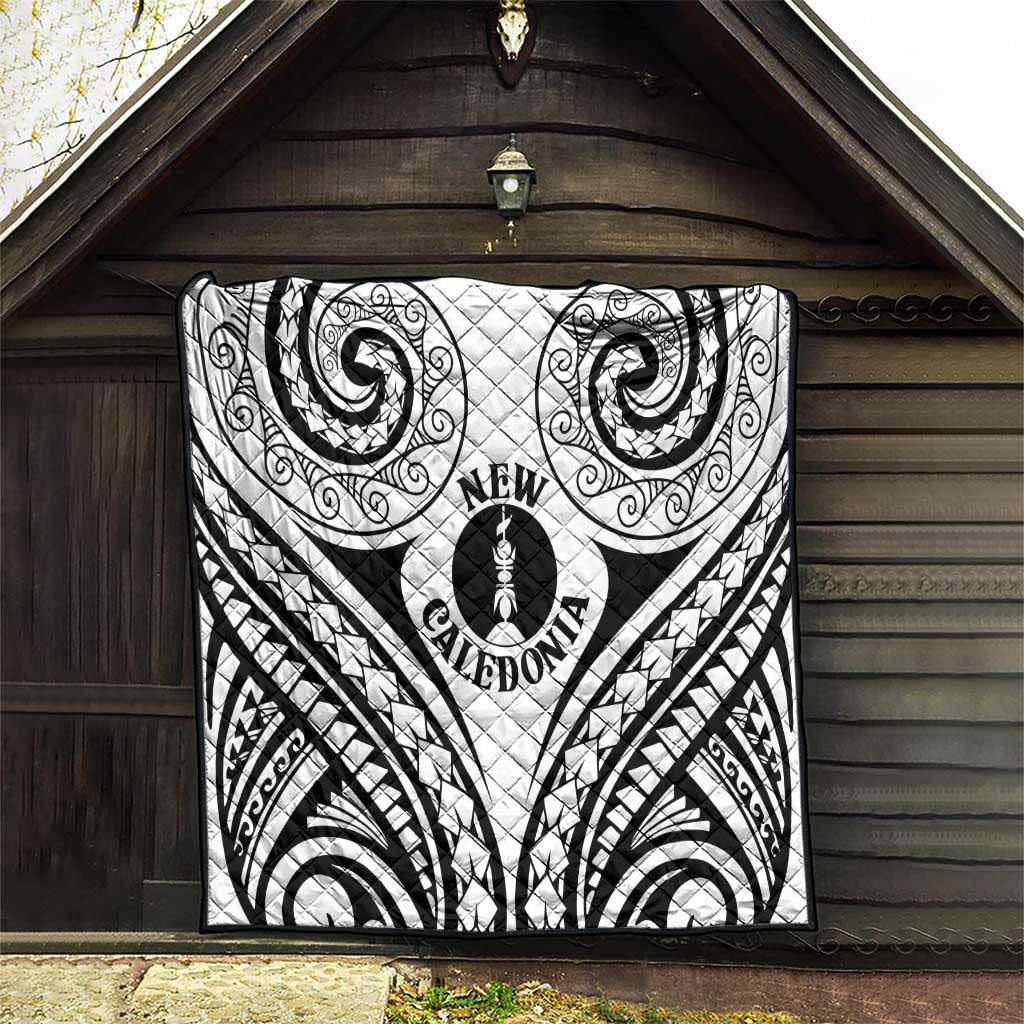 New Caledonia Day Quilt Polynesian Curves White Color - Polynesian Pride