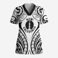 New Caledonia Day Scrub Top Polynesian Curves White Color - Polynesian Pride