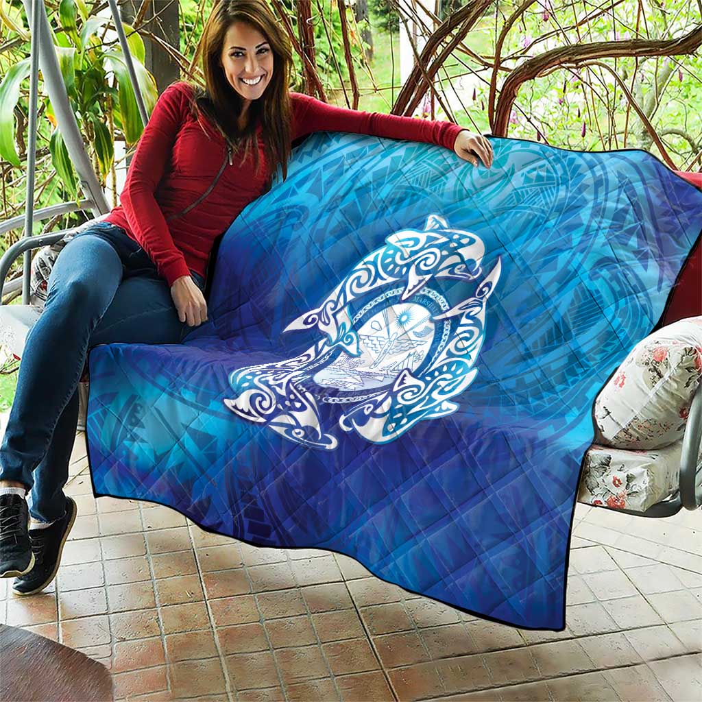 Marshall Islands Manit Day Quilt Tribal Dolphin With Marshall Seal LT05 - Polynesian Pride