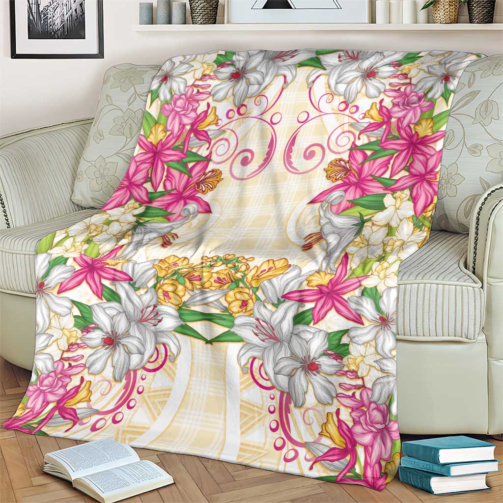 Hawaii Palaka Blanket Yellow Tribal Pattern With Tropical Flowers - Polynesian Pride