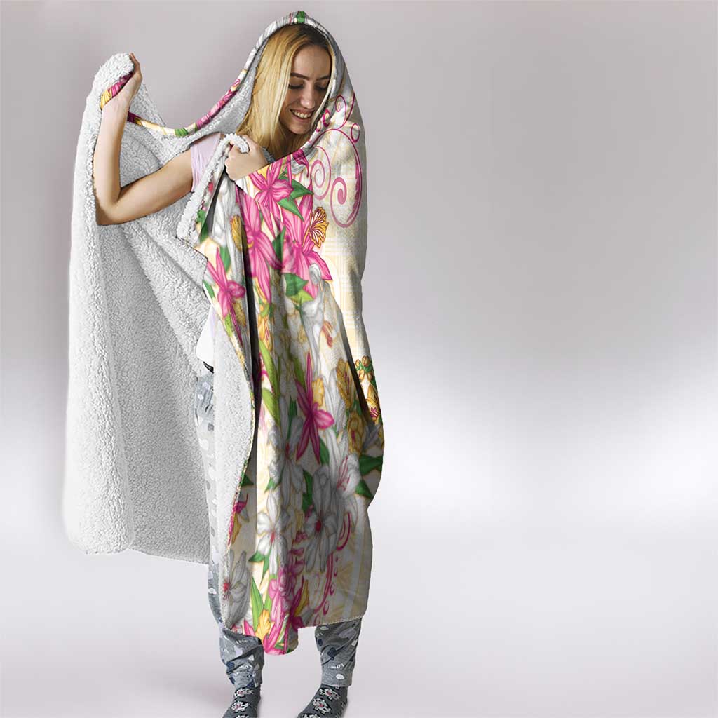 Hawaii Palaka Hooded Blanket Yellow Tribal Pattern With Tropical Flowers LT05 - Polynesian Pride