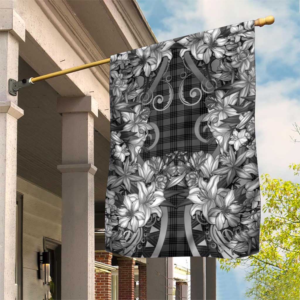 Hawaii Palaka Garden Flag Black Tribal Pattern With Tropical Flowers - Polynesian Pride