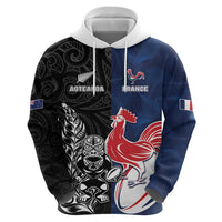 France And New Zealand Rugby Custom Zip Hoodie Les Bleus Rooster With Maori Tiki - Polynesian Pride