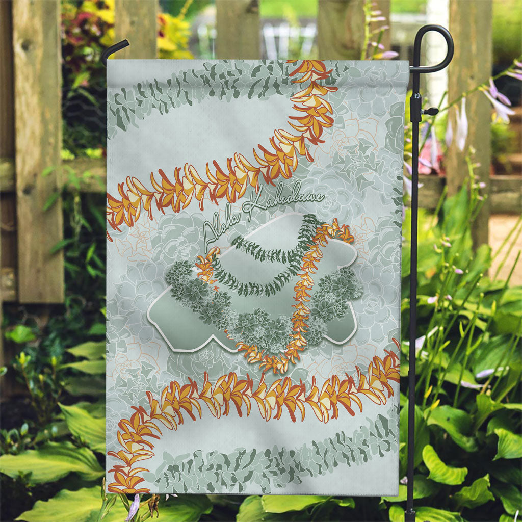 Hawaii Kaho'olawe Island Flowers Lei Garden Flag Silver Hinahina Kū Kahakai