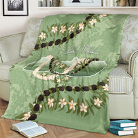 Hawaii Molokai Island Flowers Lei Blanket Kukui Nut Mossy Green
