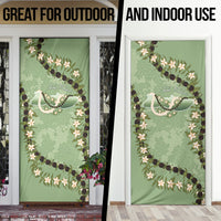 Hawaii Molokai Island Flowers Lei Door Cover Kukui Nut Mossy Green
