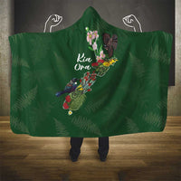 Kia Ora New Zealand Floral Hooded Blanket Sage Green - Polynesian Pride